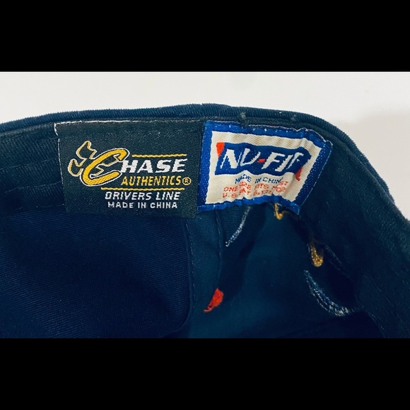 NASCAR DuPont Racing Hendrick Motorsports Jeff - Picture 7 of 7